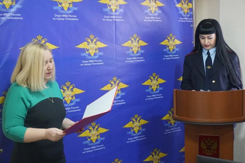 Трудоустройство мигрантов. Патент для мигрантов. Работа иностранных граждан в краснодарском крае. Нижнесергинский центр занятости. Трудовые мигранты.