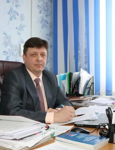 Глава администрации г шахунья. Роман кошелев глава шахуньи. Шахунья город мэр. Шахунья нижегородская область мэр города. Мэр шахуньи.