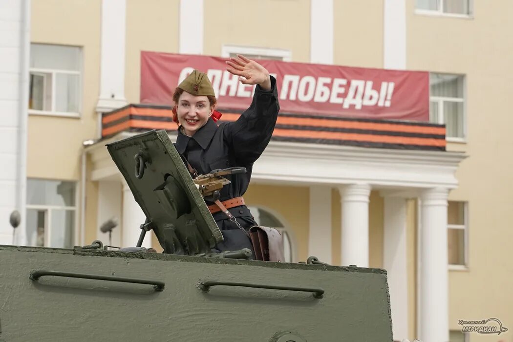 Парад в верхней пышме 2025 расписание. Парад в верхней пышме 2015. т-26 на параде. победы 11 верхняя пышма. верхняя пышма 2025 9 мая оргкомитет.