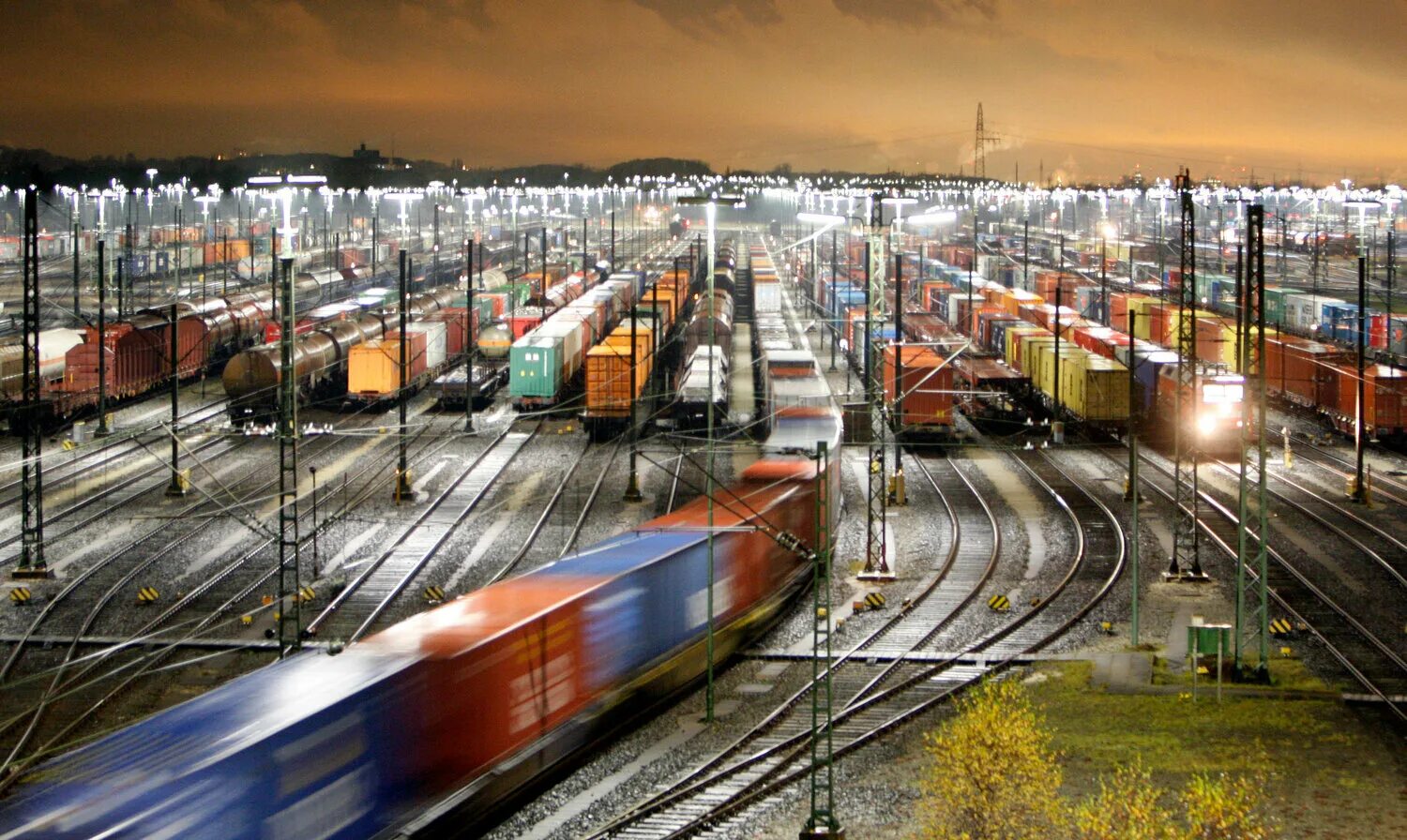 инфраструктура путей сообщения. транспортная инфраструктура. транспортная инфраструктура география. железная дорога. транспортная безопасность ржд.