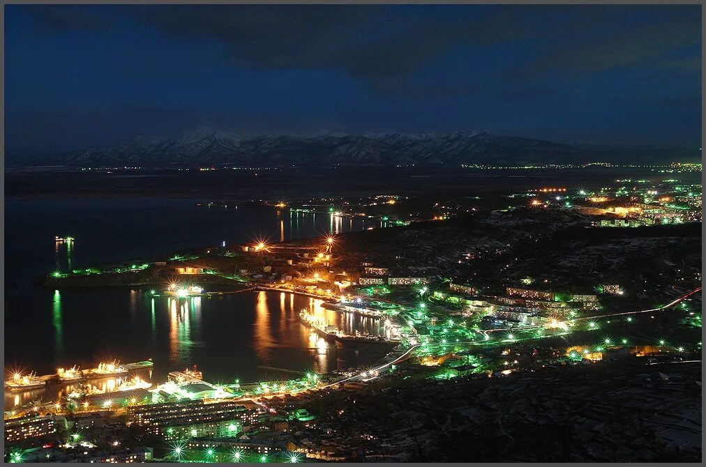 Петропавловск-камчатский ночью. Волгоград петропавловск камчатский. Петропавловск-камчатский 2008. Петропавловск-камчатский фото города 2022. Волгоград петропавловск камчатский.