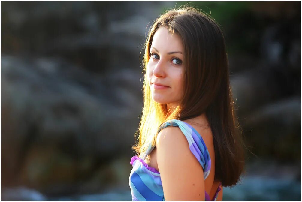 Девочка анютка. Девочка аня. девушка аня.