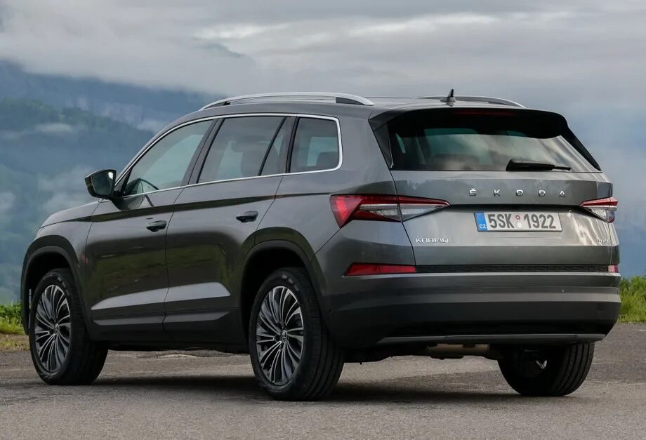 Skoda Kodiaq 2022. Шкода Кодиак 2022 в новом кузове. Шкода Кодиак 2021. Skoda Kodiaq 2023. Купить шкода кодиак 2023