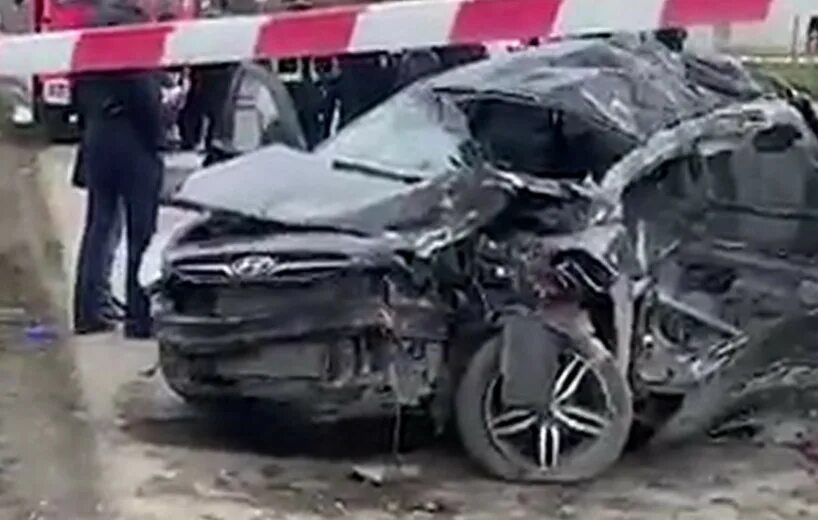 21 авария в новочеркасске. 04. 04 2021 фото с аварии. 04 2021 фото с аварии. 2021 в новочеркасске тела.