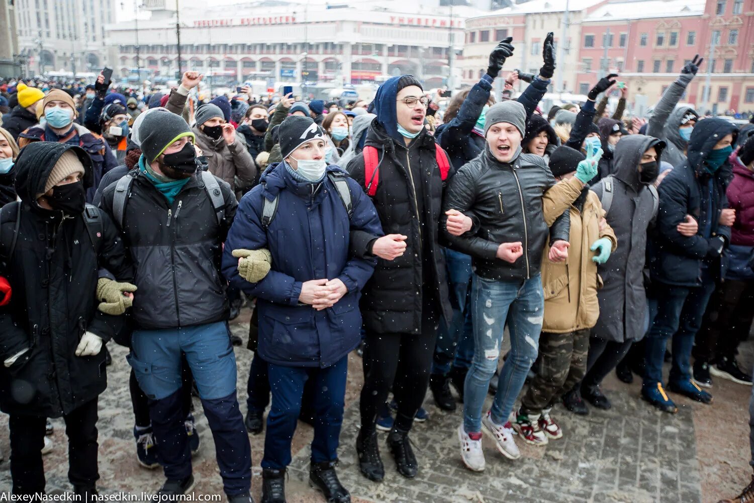 Забастовки в Москве. Жители Москвы. Забастовки в городах России. Митинги в Москве 2021.