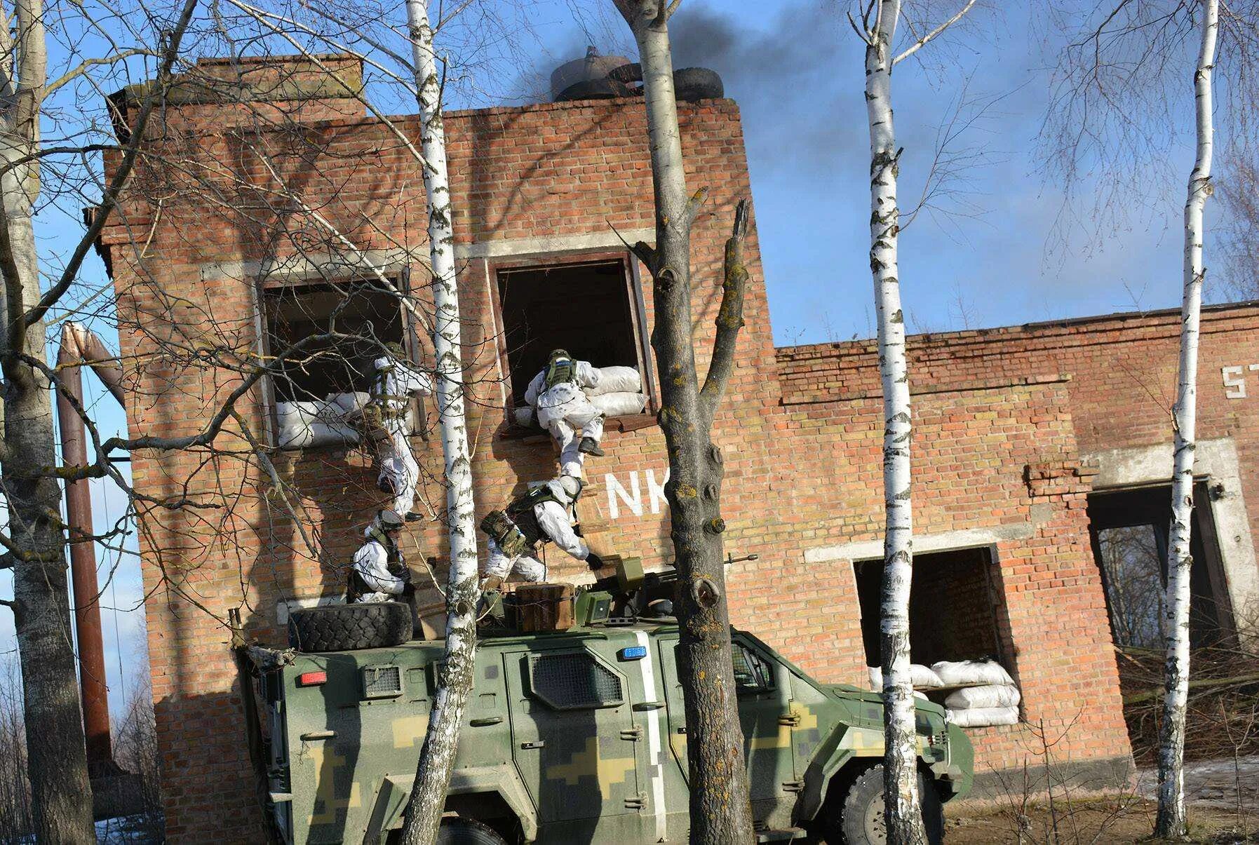 Военная база под Житомиром. Удар по полигону в Житомирской области. Военные заводы украины