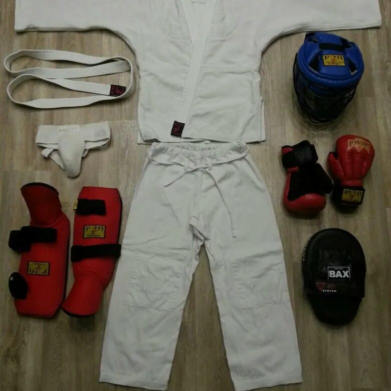 Что нужно для рукопашного боя. Экипировка арб. Экипировка арб. Перчатки для рукопашного боя рэй спорт 10 унций. Экипировка для арб рэй спорт.