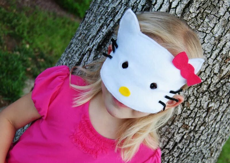 Маска с хелло китти медицинская. Маска хелло китти. Маски для маленькой хеллоу китти. Hello kitty трафарет. Детская маска с хелло китти.