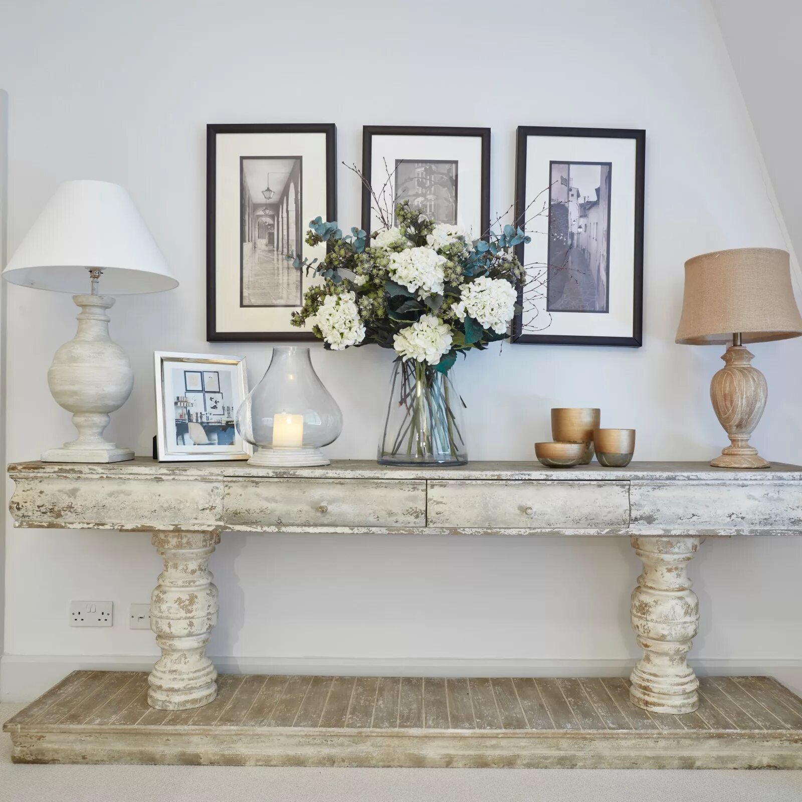 Console table