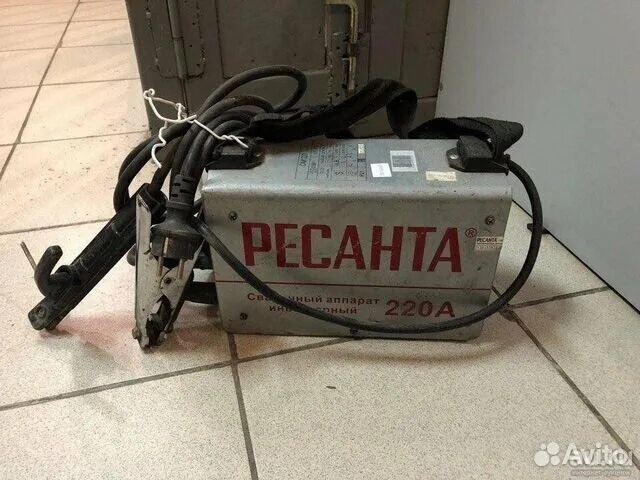 Ресанта 220 сварочный. Сварочный аппарат Ресанта 250а. Сварочный аппарат Ресанта САИ-220. Сварочный аппарат Ресанта 220а.