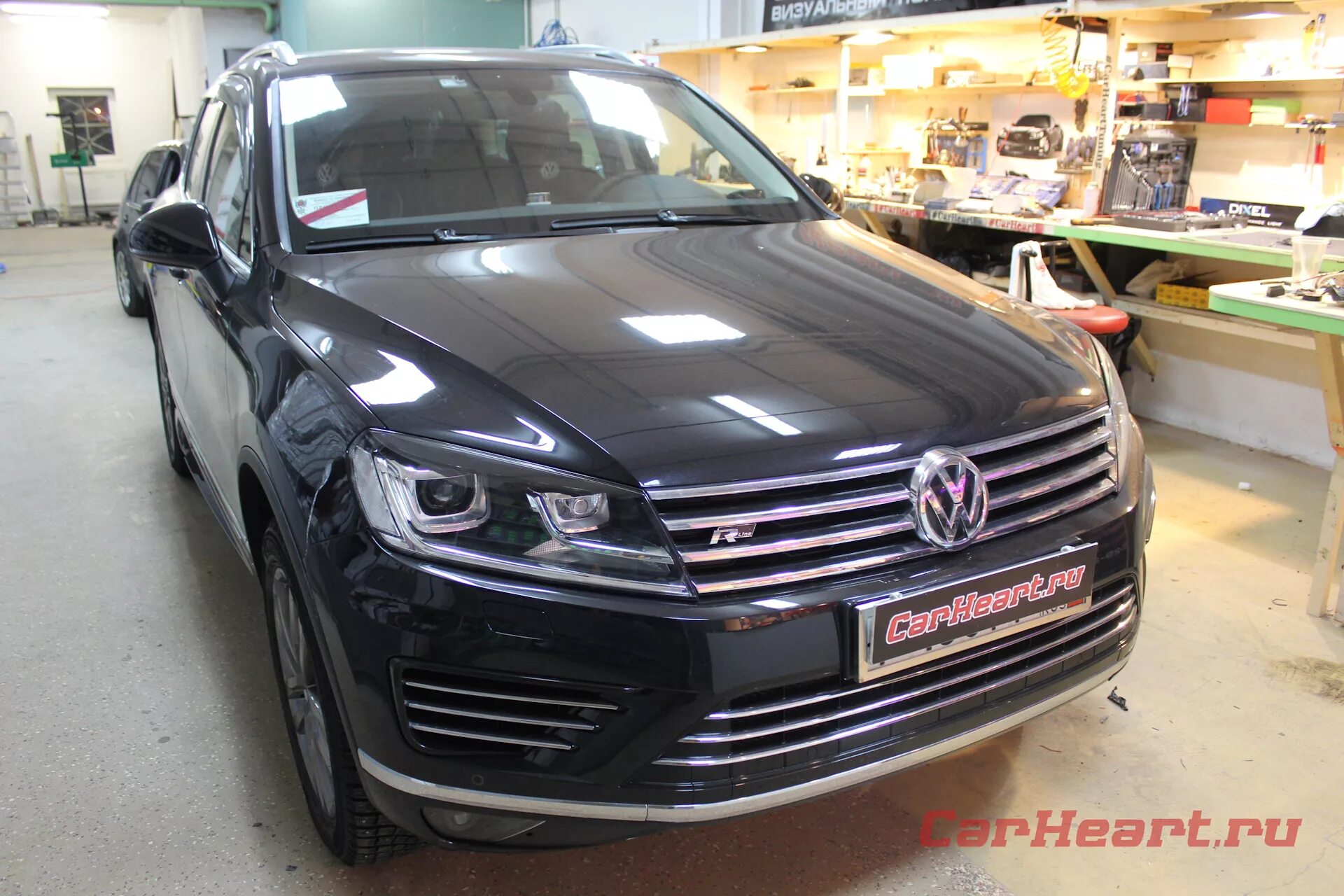 Фары touareg nf. Touareg nf галоген. aozoom линзtoв туарег нф. доработка галогена туарег нф. туарег нф установка галогенки рядом с линзой.
