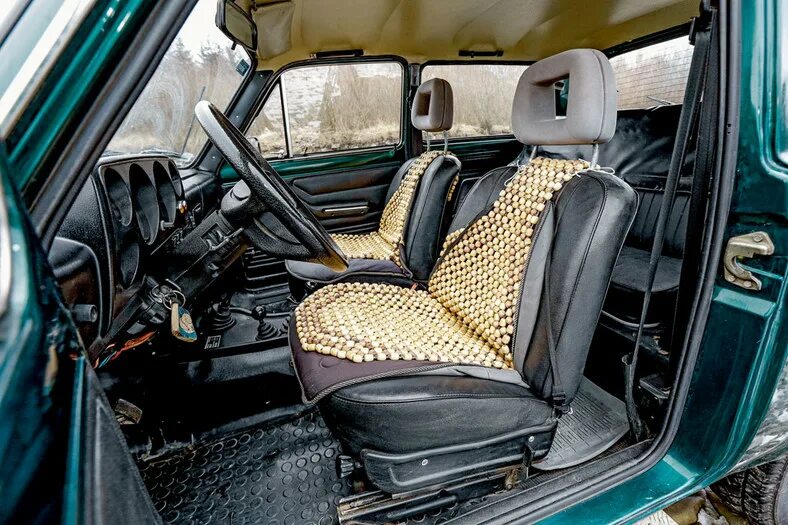 Ваз 2121 нива салон 1994. Ваз-21213 нива салон. Ваз 21213 салон. Нива ваз 2131 салон. Ваз-21213 нива салон.