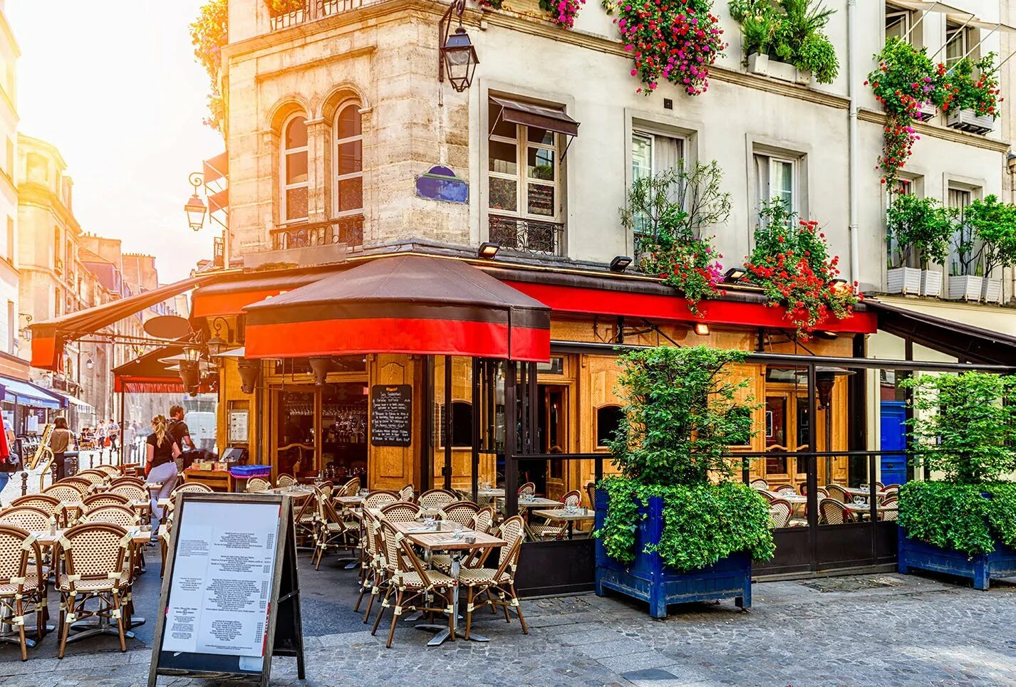 Paris outside. Уличное кафе лос анджелес. Кафе де флор кафе в париже. Les deux magots париж. Ресторан ralph lauren paris.