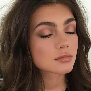 Make up natural