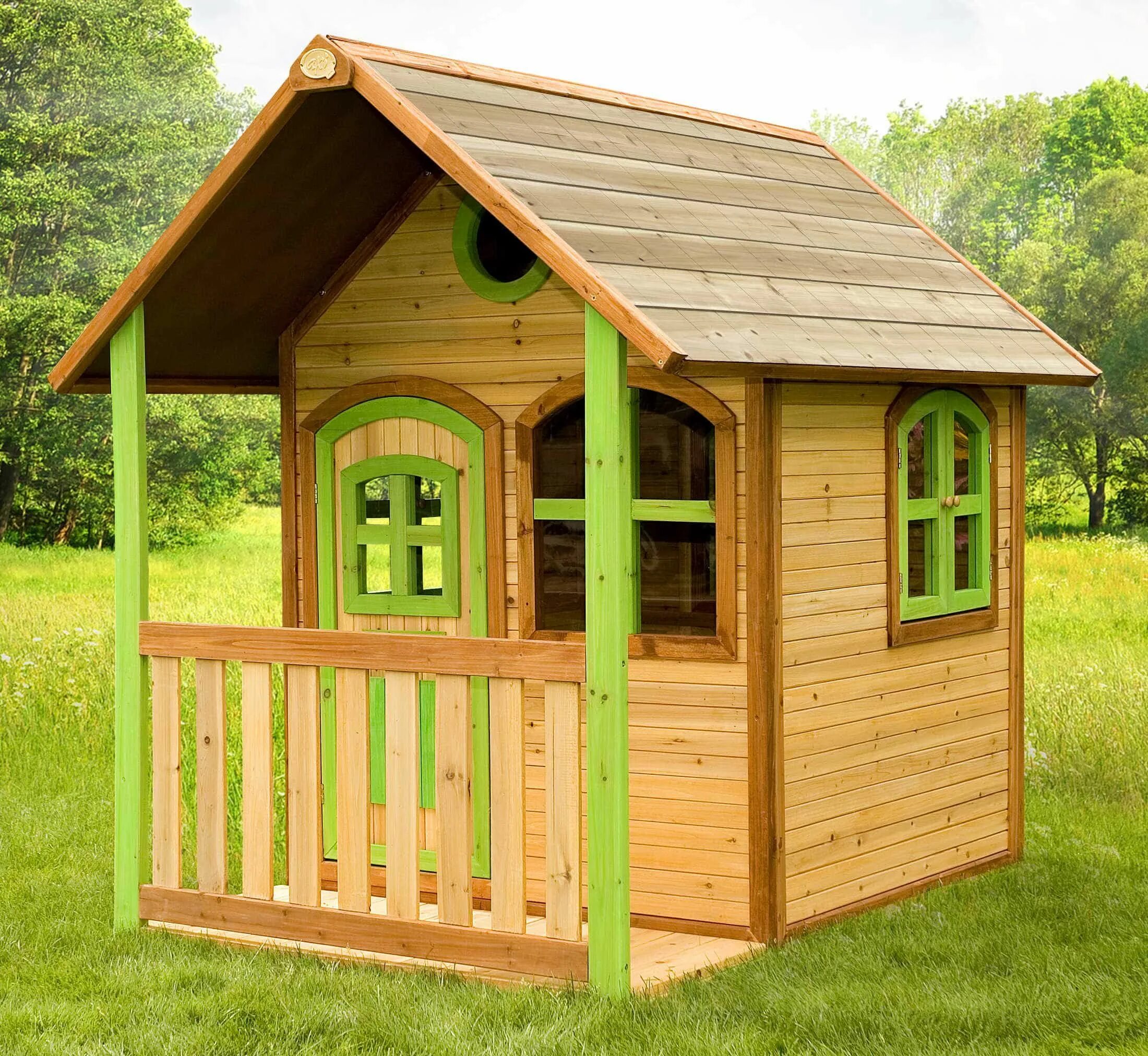 Детский домик из дерева. Деревянный игровой домик. Детский деревянный домик. Детские игровые домики для дачи. Деревянный домик для детского сада.