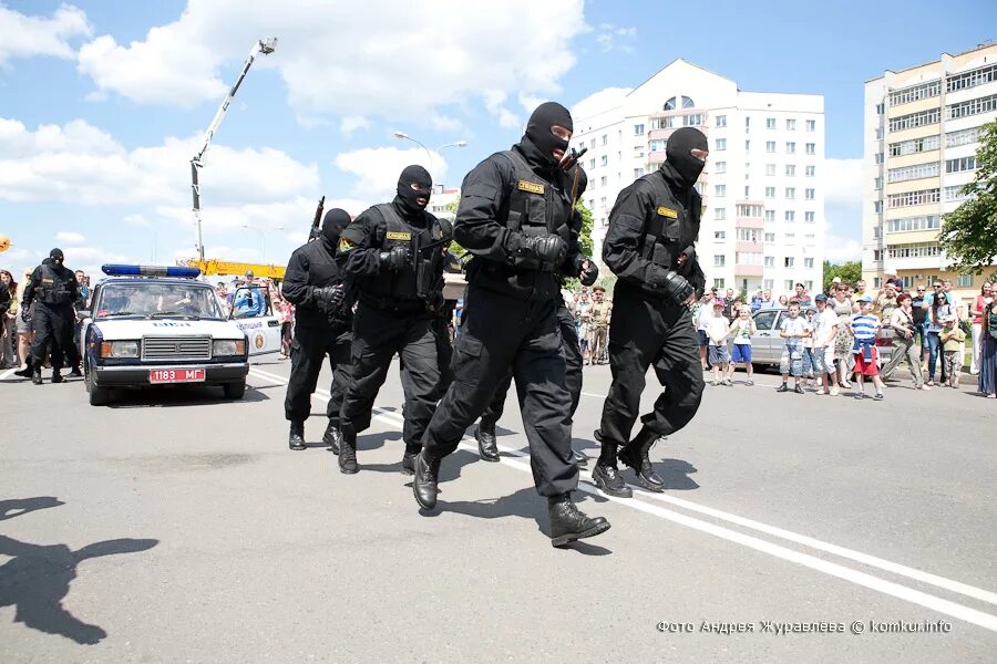 Омон дав. Молодые сотрудники омон. Омон москва строгино. Омон (россия). Рижско тюменский омон.