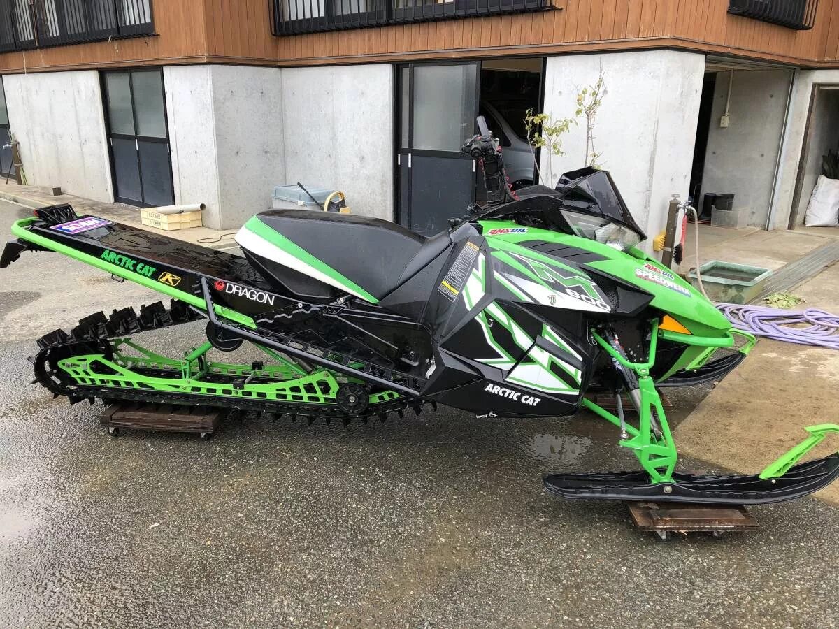 Arctic cat m800 sno pro. Снегоход arctic cat m800. arctic cat 800 снегоход. арктик кэт m800. arctic cat arctic cat m800.