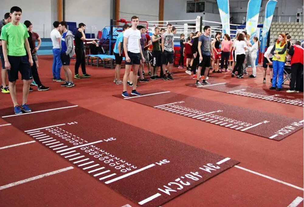 Прыжки в длину с места соревнования. Дорожка разметочная для прыжков. дорожка разметочная для прыжков в длину. спортивная разметка. разметка спортивных дорожек.
