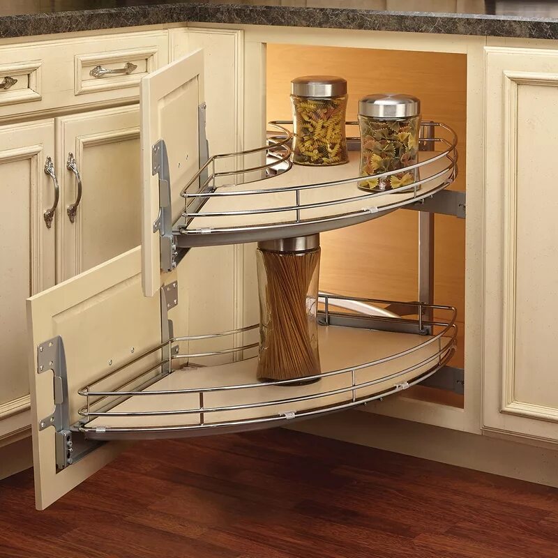 Угловой кухонный шкаф. Угловой шкаф на кухне. Угловые решения для кухни. Угол кухонного гарнитура. Bottom corner