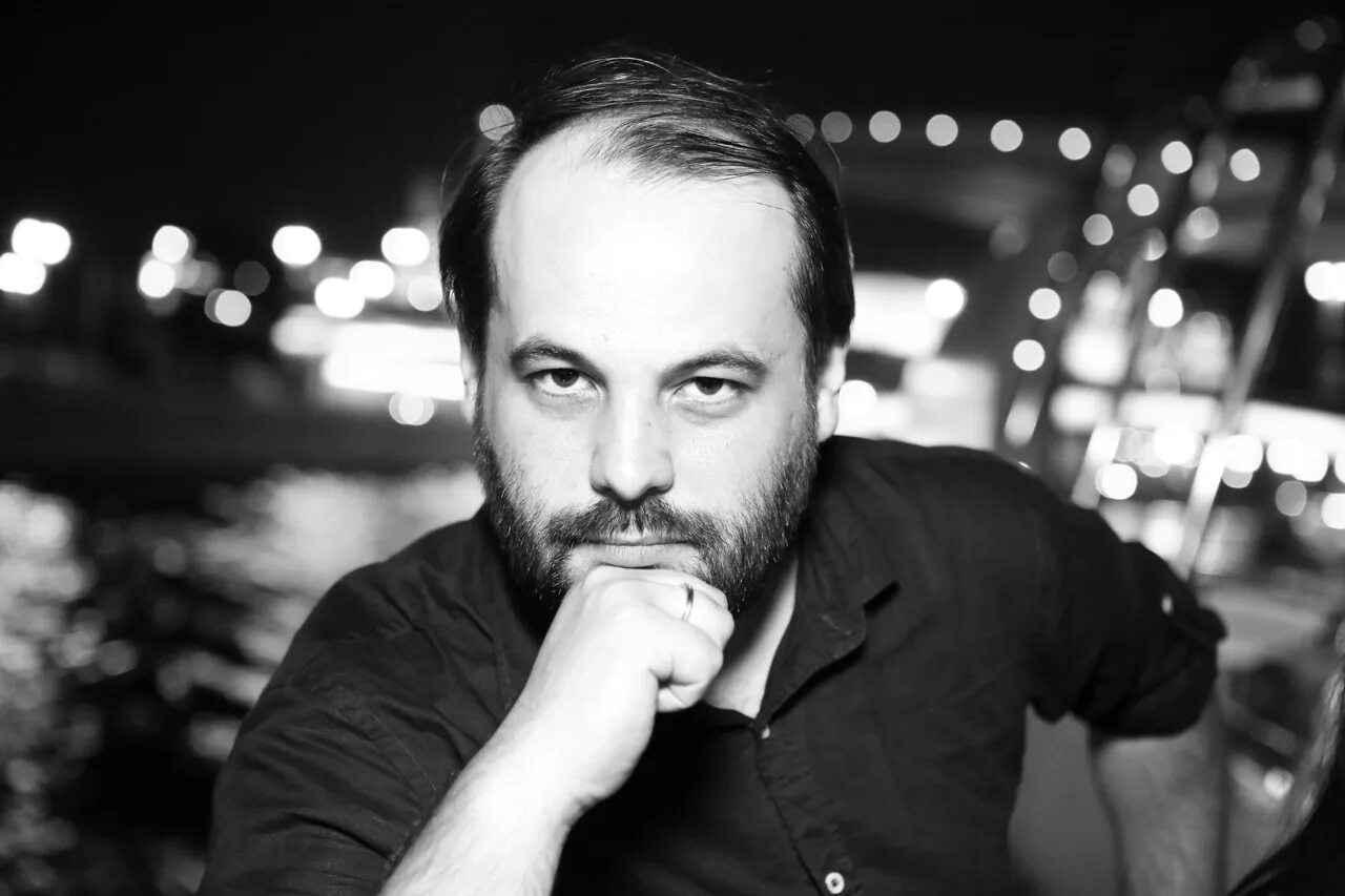 Ариф дадашев дирижер. Ариф дадашев дирижер. Арсентий ткаченко дирижер. Роман калошин дирижер. Ариф дадашев дирижер.