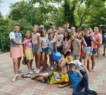 Детские лагеря на черном