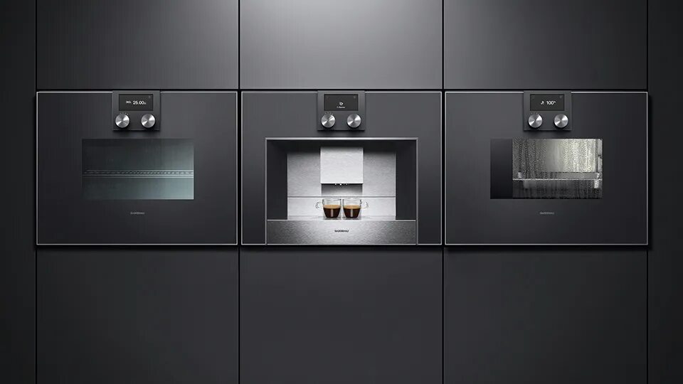 Гагенау. Встраиваемая микроволновая печь Gaggenau BM 450-100. Кофемашина Gaggenau 400. Духовой шкаф пароварка Gaggenau.