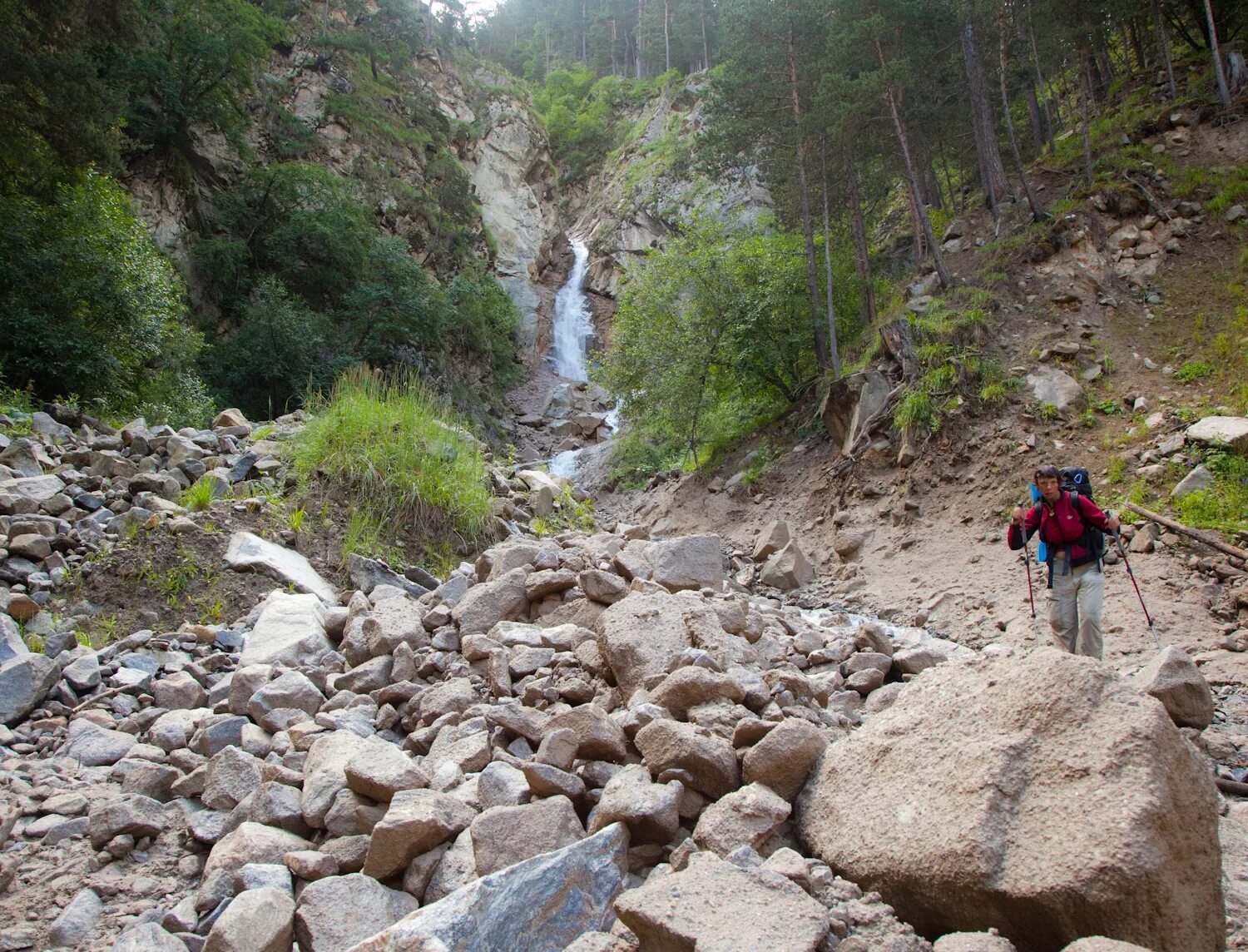 горы кавказа фишт. кавказский биосферный заповедник адыгея. назовите высочайшие горы сибири. тырныауз сель. уймонская долина на алтае.