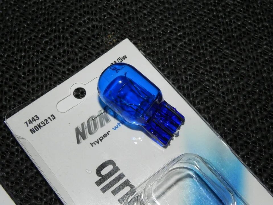 Лампочки w21 белый свет. Лампы дхо для лада ларгус fl w21/5w белый свет галоген. T20 7443 w21. Narva 12v w21/5w синяя. 7443 w21/5 вт t20.