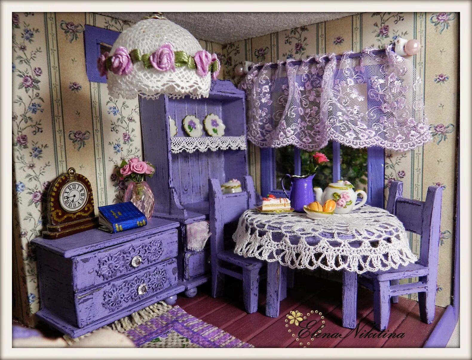 Кукольный домик wimi. Румбокс елена никитина. Комната для кукол. Интерьер кукольного домика. Ярвита румбокс.