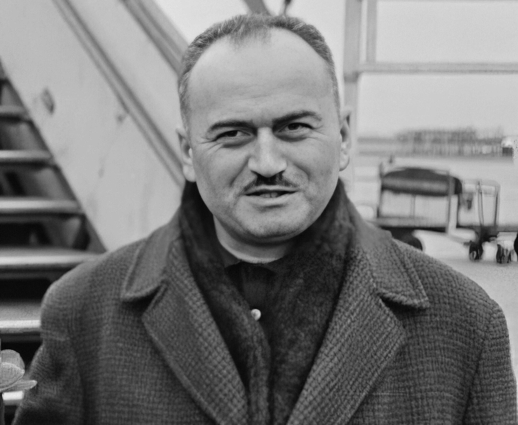 Темур чхеидзе режиссер. Резо чхеидзе. Бидзина чхеидзе. Резо чхеидзе 1964 г. Резо чхеидзе 1964 г.