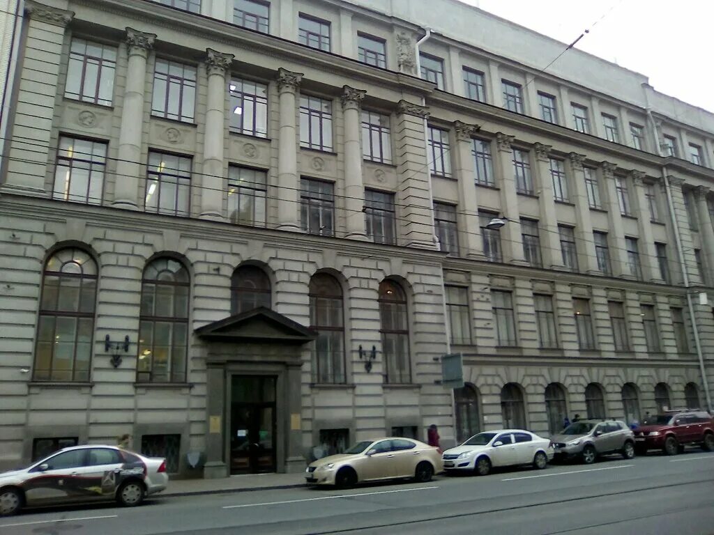 средние учебные заведения санкт петербурга. моховая 6 колледж. средние учебные заведения санкт петербурга. санкт-петербургский политехнический колледж петра великого. академия художеств санкт-петербург 1757.