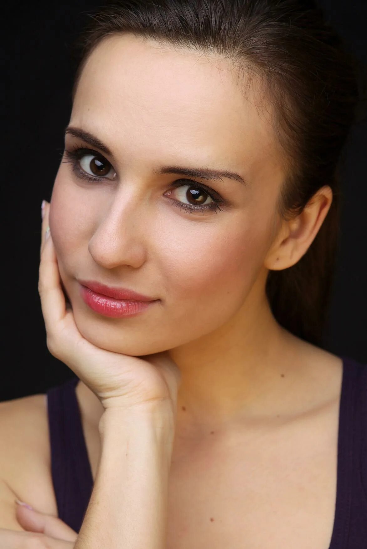 анна шепелева актриса. аня из реальных пацанов. анна шепелева в максим. анна шепелева будилова. марина богатова максим.