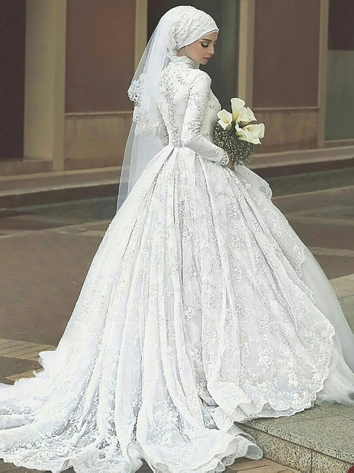 Azeri gelin. Свадебные платья 2023 для мусульманок.