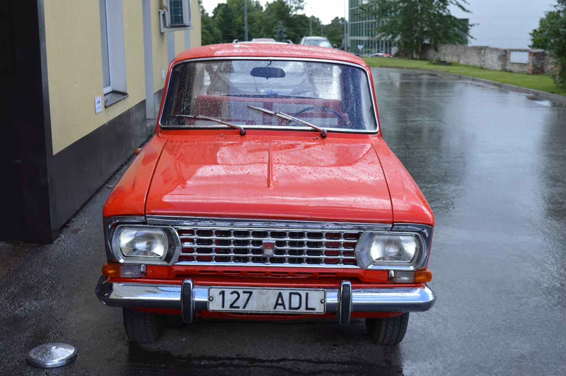 Москвич готов. Москвич 412 1973. АЗЛК 412 1973. Москвич 408 1973. АЗЛК 1973 года.