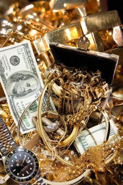 Pin on gold and jewelery