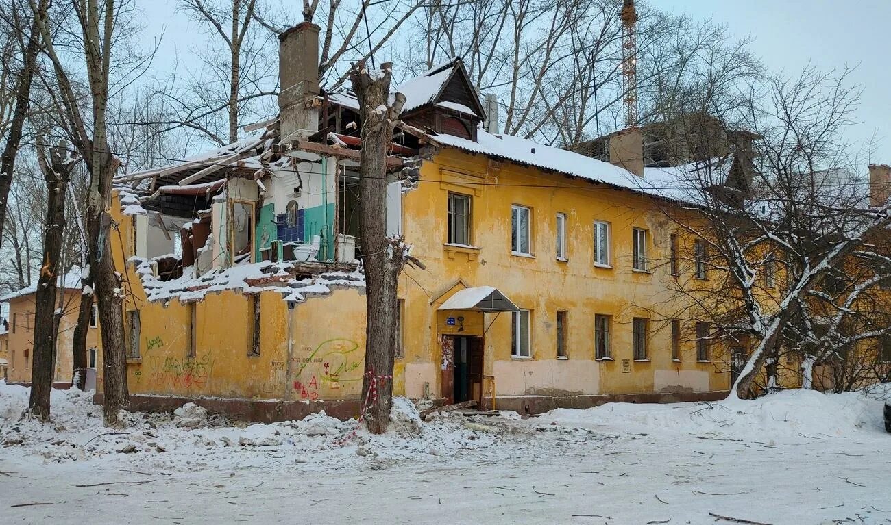 Permanently closed: Poke & Gyros, fast food, Republic of Tatarstan, City of Kaza