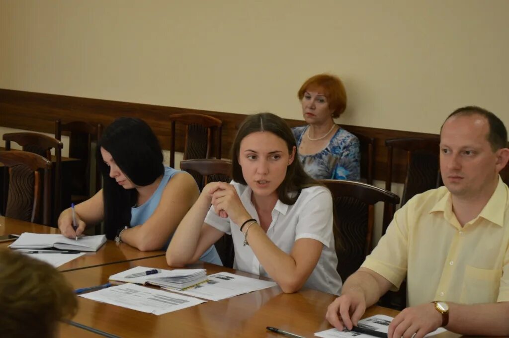 Ермаков серпухов. Комитет по благоустройству серпухов телефон. Администрация серпухов. Новости серпухова. 23.