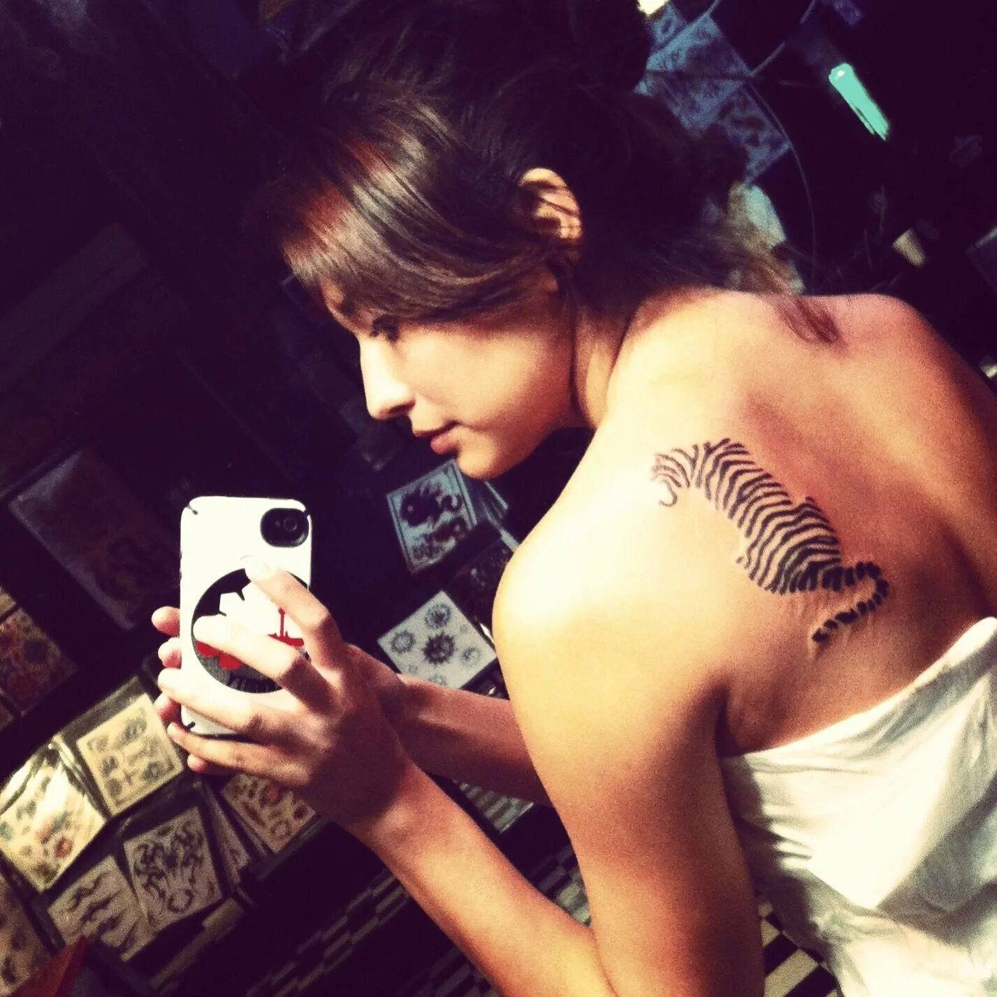 Тату птицы. Тату балерина на руке. Маленькие символичные тату. Тату сила для девушек. Тату уверенность.