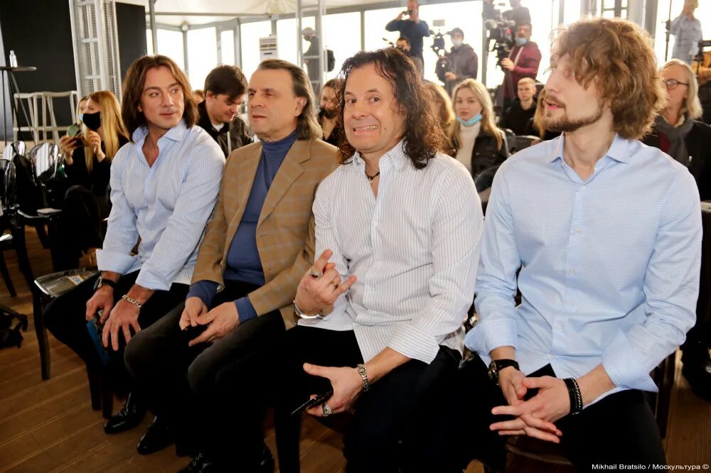 игорь евгеньевич романов земляне. игорь евгеньевич романов земляне. сколько лет игорю романову. игорь евгеньевич романов земляне. солист группы земляне игорь романов сейчас.