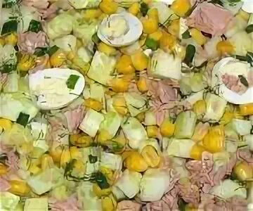 Салат с тунцом кукурузой и огурцом
