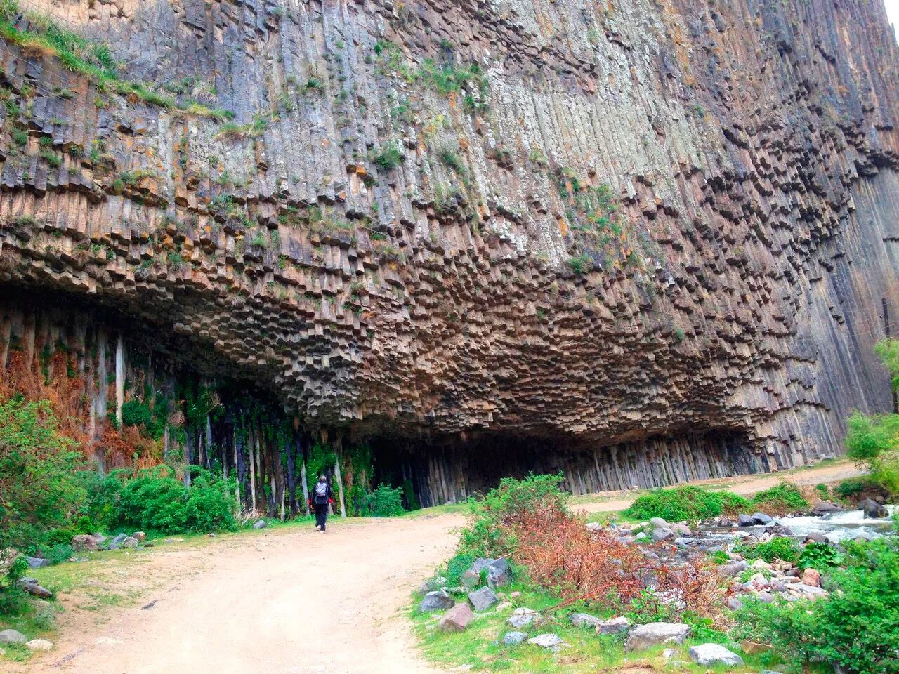 Ущелье гарни симфония камней. Симфония камней гарни армения. Ущелье гарни армения. Симфония камней гарни армения. Ущелье гарни армения.