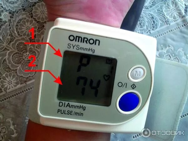 Тонометр Omron RX-3. Тонометр Омрон с1 полуавтомат. Тонометр Omron r1 с низким давлением. Omron тано тонометр. Может ли неправильно показывать давление