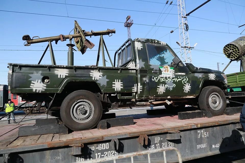 Джихад мобиль. Джихад мобиль уаз 452. джихад мобиль на украине. ракетный джихад мобиль. джихад мобиль луаз.