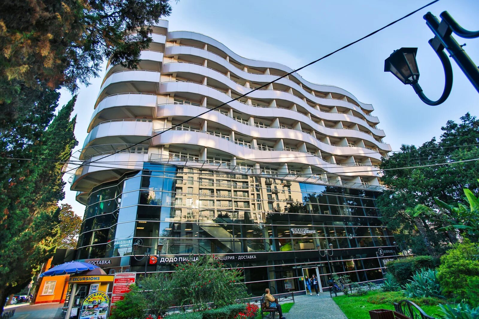 Сочи ул кирова 35. Отель морская звезда адлер. liberty fly адлер. liberty fly hotel 3 сочи адлер. морская звезда адлер кирова 23.