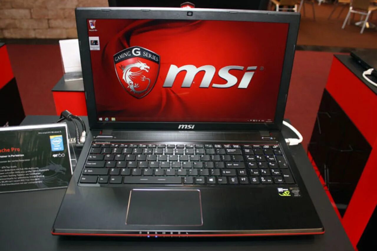 Модели ноутбуков msi. MSI g70. MSI ge60. Ноутбук MSI ge60. Игровой ноутбук MSI MS 16ga.