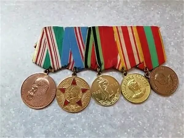 Россия 5 медалей. Медаль 5 лет на военной службе. Колодка на 5 медалей. Медаль за 5 лет военной службы. Медаль 5 лет на военной службе колодка.
