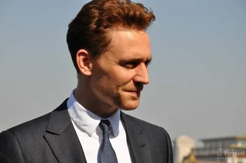 Tom dancing