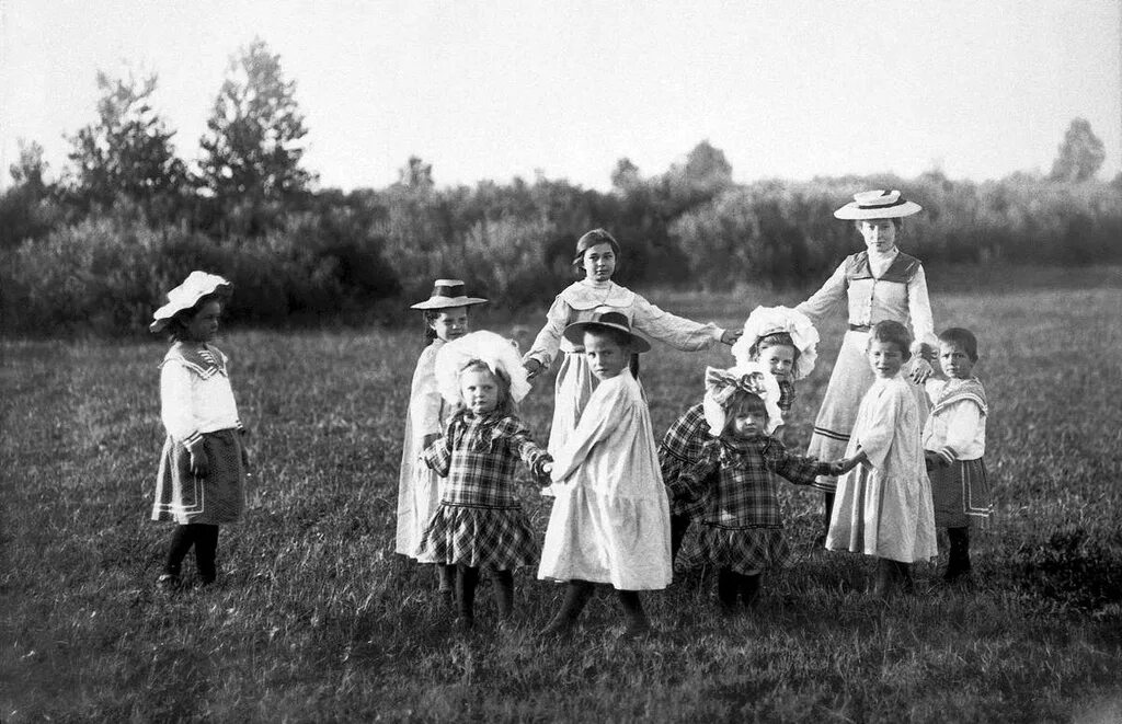 1900 автор. Крестьянские дети 1900. Дореволюционные крестьяне. Фотографии 1900 года. Крестьянские дети 1900 годы.