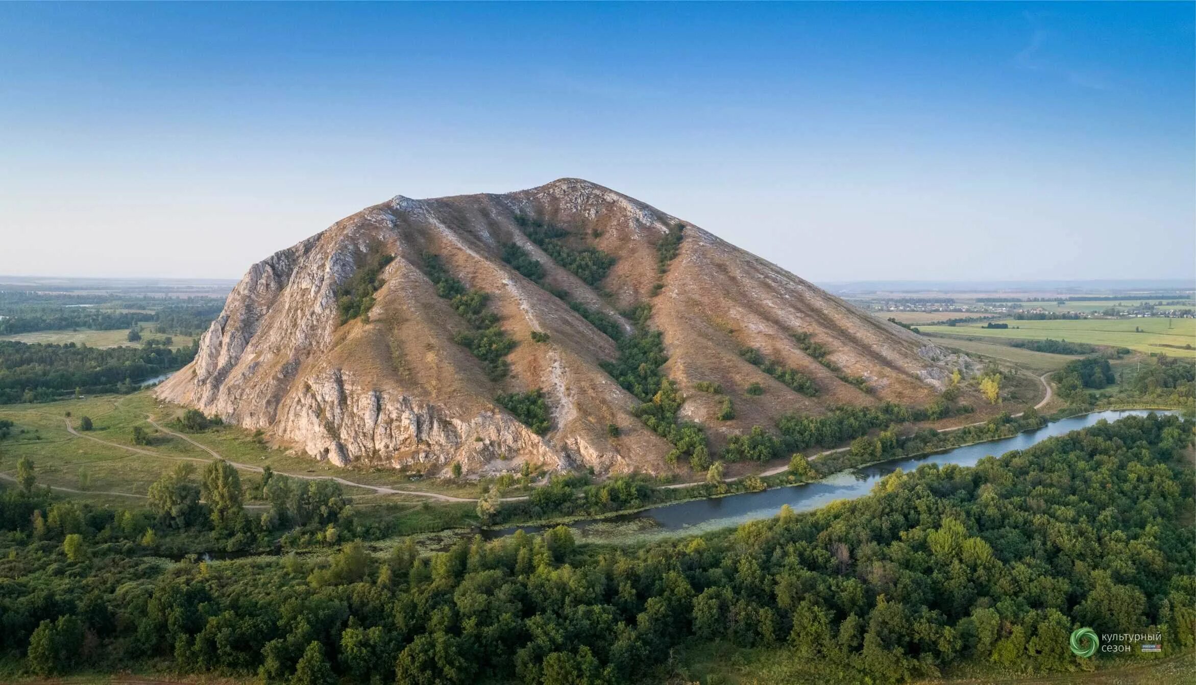Гора одиночка в башкирии. Гора в башкирии куштау. шихан куштау в башкирии. гора шихан куштау стерлитамак. гора юрактау стерлитамак.