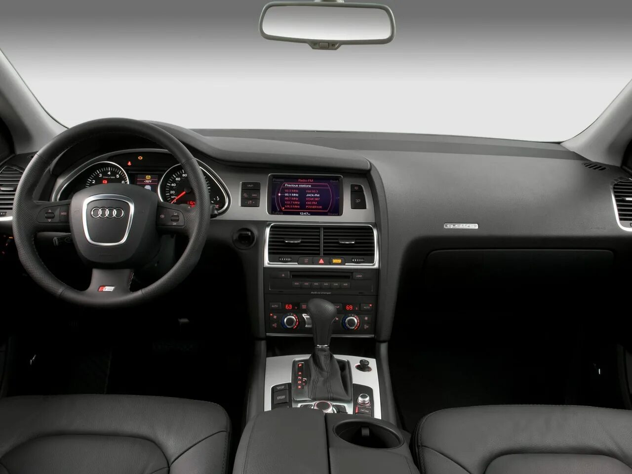 Q7 2007. Q7 2007 салон. audi q7 2007 салон. audi q7 2009 interior. audi q7 2008 салон.